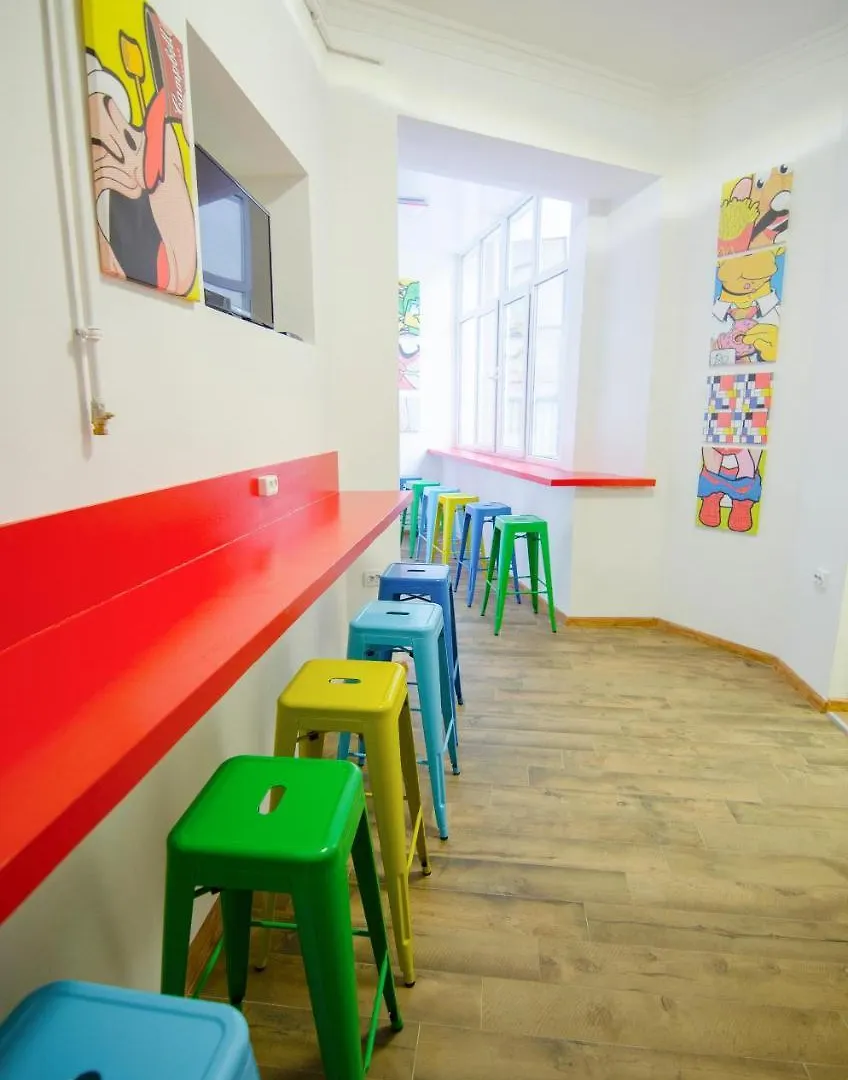 Pop Art Hostel Lvov
